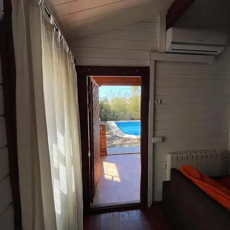 Casa Madera Urbanizacion Socorro * Seville