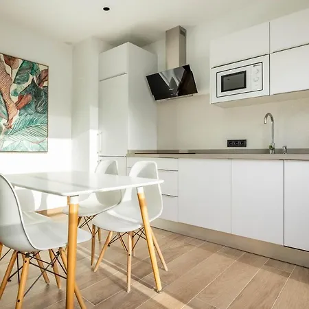 Nervion 2 - Vacacional Apartment