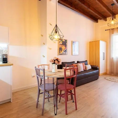 Fabie Triana Loft By Valcambre Apartamento