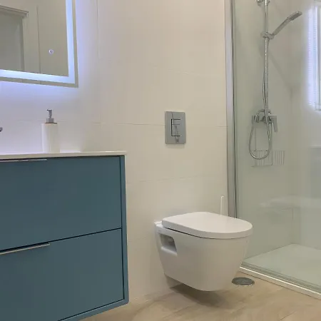 Monkeys Pages Del Corro Triana Apartment