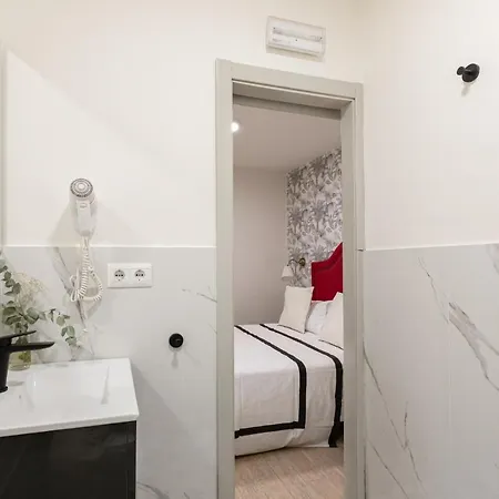 Nuea Santa Cruz Σεβίλλη