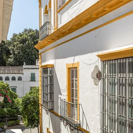Πανσιόν Nuea Santa Cruz 2*