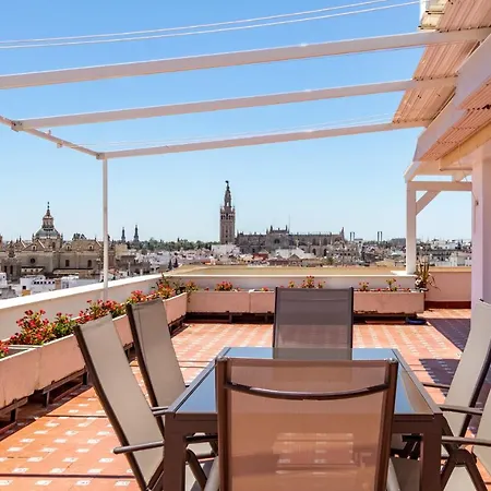 Center Deluxe Sky View By Valcambre Apartment *