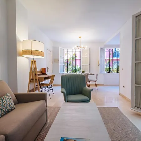 Lirio - Private Parking Included Appartamento Siviglia