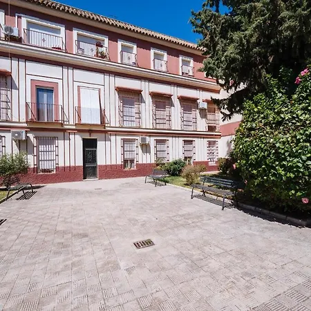 Sevillano Apto En Centro Cerca De Santa Justa Seville