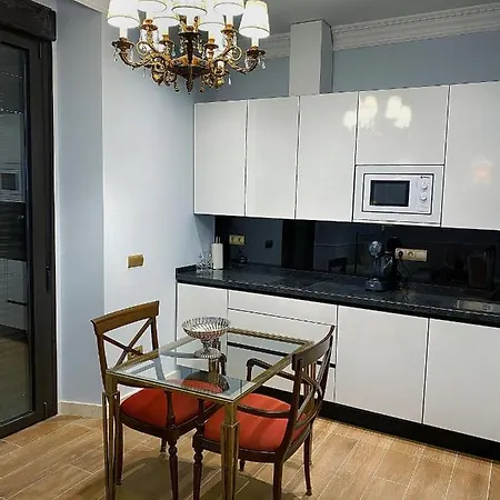 San Esteban 16 Real Appartement