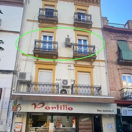 Apartamento Quattro Puente De Triana *