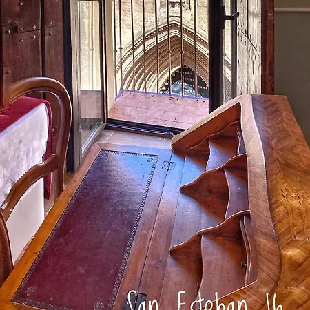 San Esteban 16 Principe Apartment *