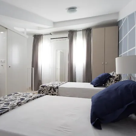 Apartamento Diaber Alberto Lista Sevilla