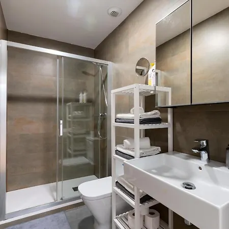 Piso Nuevo En Triana Appartamento