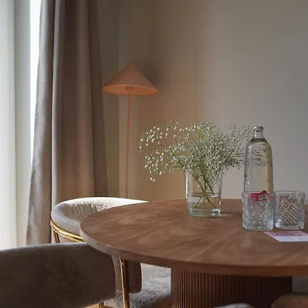 Aparthotel Numa Prestigio *
