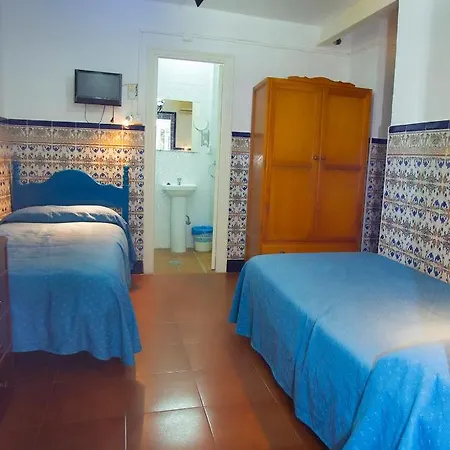 Santa Maria La Blanca Guest house 2*