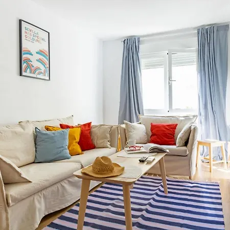 Apartment Colours And Garage Historical Center 4 Pax Seville
