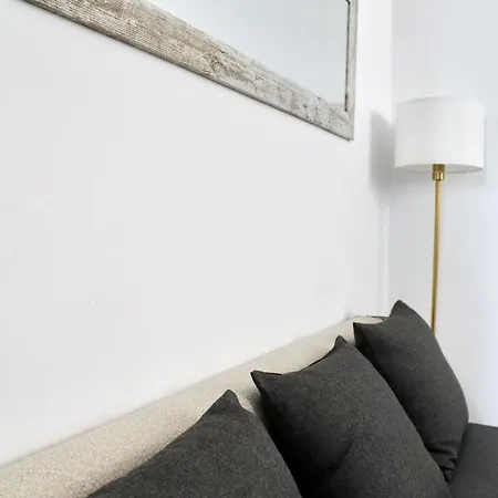 Wish San Lorenzo De Apartment *