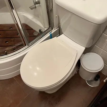 Apartment En Pleno Centro De 3 3 Banos Privados *