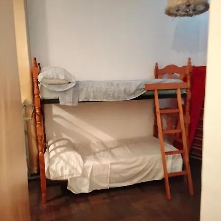 En Pleno Centro De 3 3 Banos Privados *