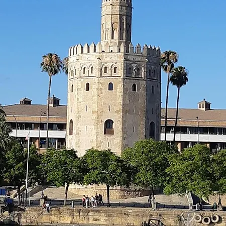 Acogedor En Pleno Corazon De Triana דירה *