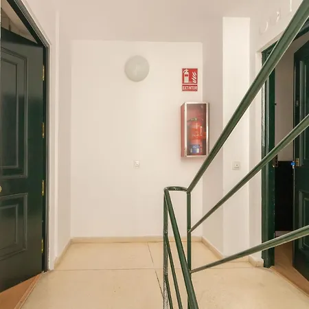 Colours And Garage Historical Center 4 Pax Apartment Seville