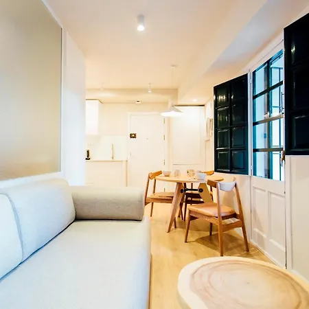 1bd 1bth - Center- Alfalfa * Seville