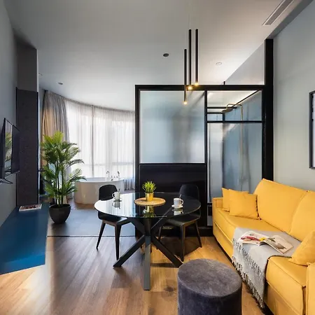 Apartment Muralla By Lola *