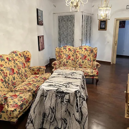 En Pleno Centro De 3 3 Banos Privados Marchena (Seville)