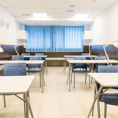 Auberge de jeunesse Inturjoven *