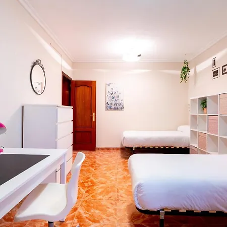 Holi-rent Miraflores