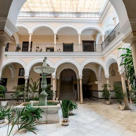 Rg, San Vicente 22 * Siviglia