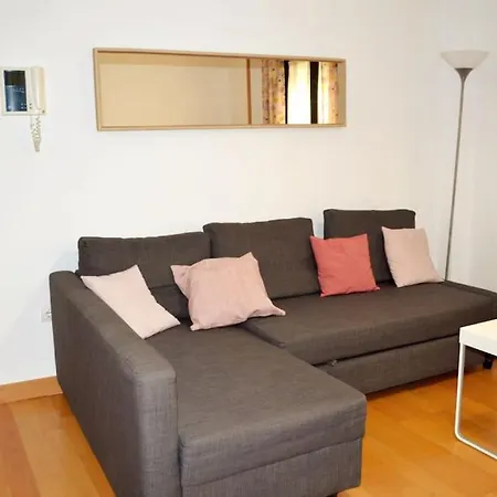 Jdc1k - Beautiful In Centre Apartment