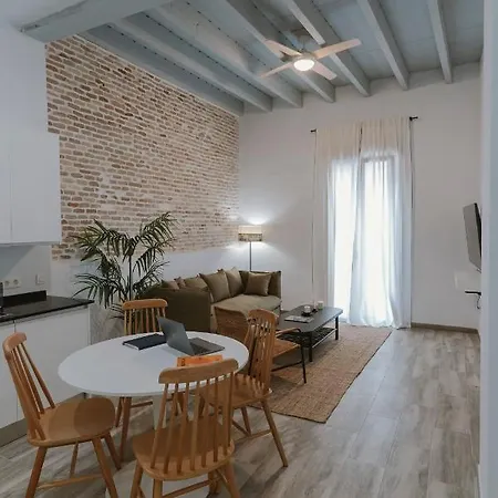 O&l Punonrostro Bright Minimalist Apartment Seville
