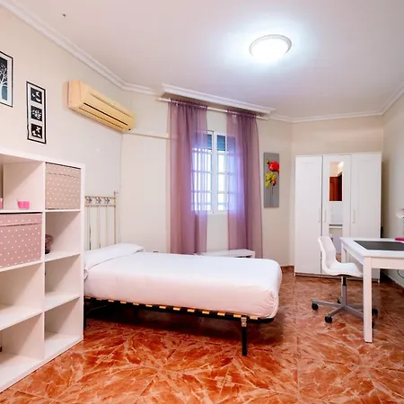 Holi-rent Miraflores