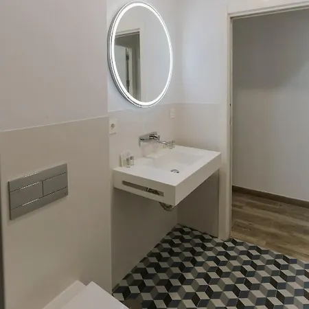 O&l Punonrostro Bright Minimalist Apartment *