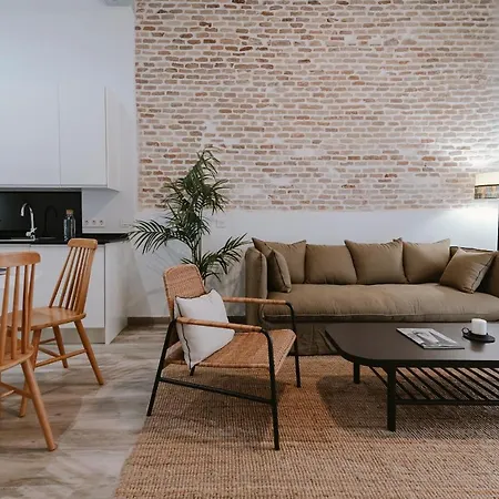 O&l Punonrostro Bright Minimalist Apartment Seville