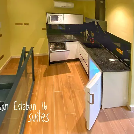 Apartment Triplex San Esteban 16 Senorial Seville