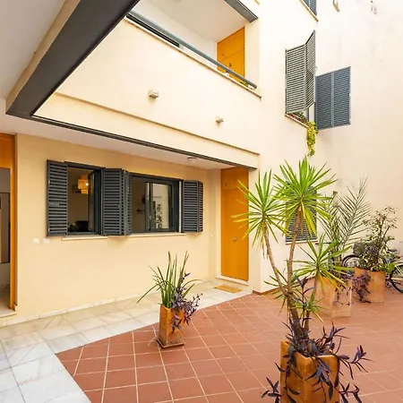 Great Location In The Historical Center *