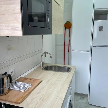 Muy Centrico Apto. En Tipico Patio Sevillano
