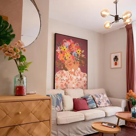 Gotoseville Altair Apartment