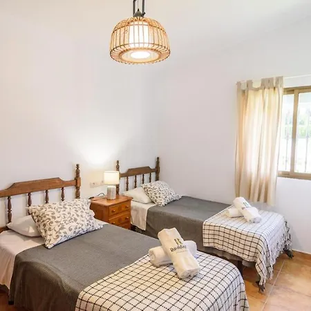 Vakantiehuis Cerca De Aracena Castillo De Guardas By Ruralidays Sevilla