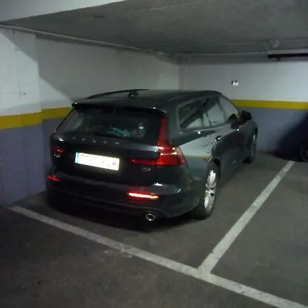 Cozy & Free Parking Sevilla