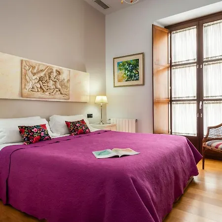Cathedral Apartment, First Floor Apartment