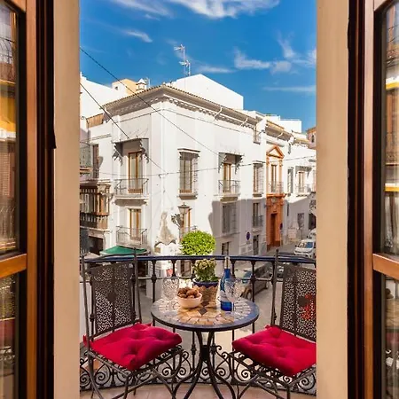 Cathedral Apartment, First Floor Apartment Seville