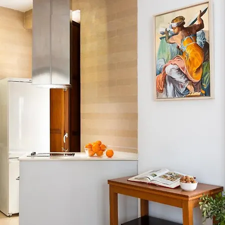 Cathedral Apartment, First Floor