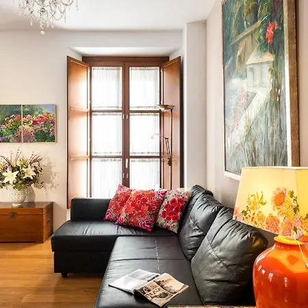 Cathedral Apartment, First Floor Apartment