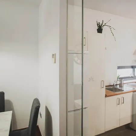 Azz Torre De La Plata Apartment Seville
