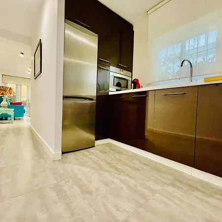 Puerta Carmona Apartment