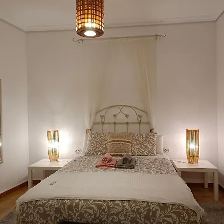 Apartment Bohemian & Catedral -parking Seville