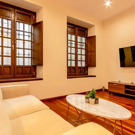 Pedro Nino Eleven Suites Apartment