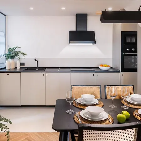 Magno Robles With Jacuzzi And Private Parking Apartment *