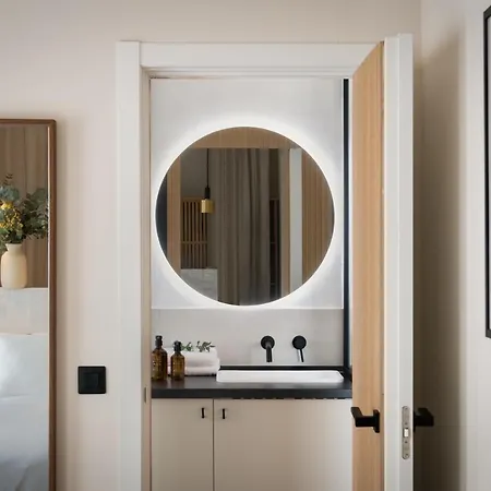 Apartament Magno Robles With Jacuzzi And Private Parking Sewilla