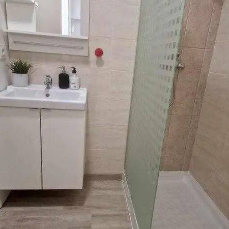 Isg Encantador Estudio En Alameda De Hercules Apartment